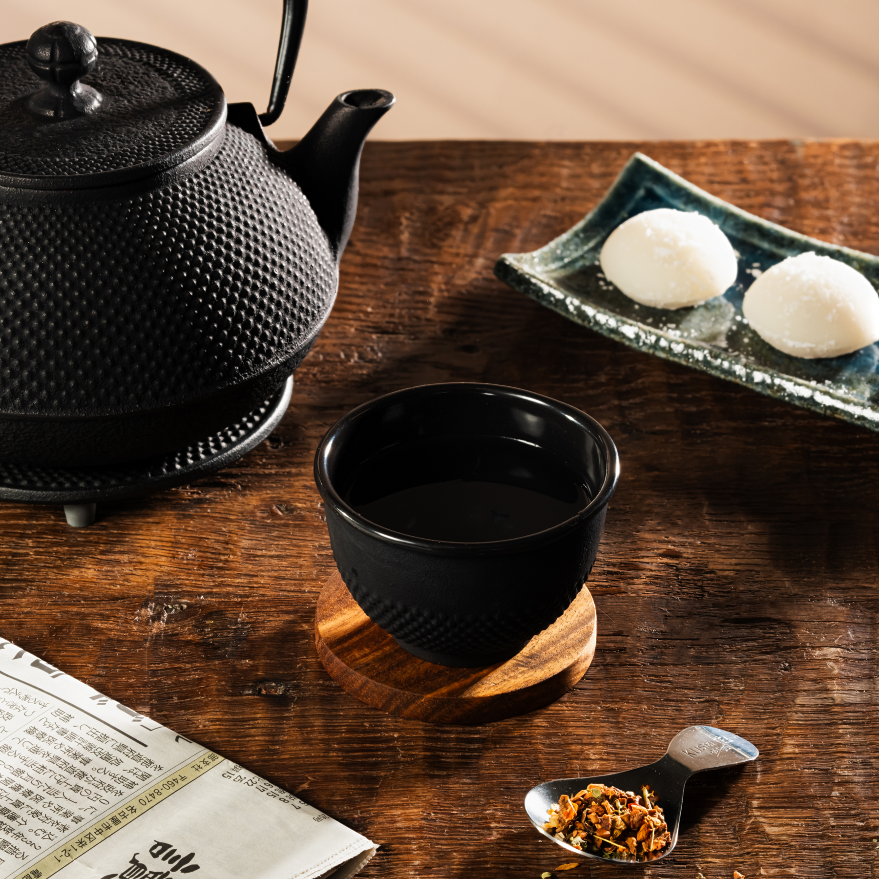 kusmi-tea-by-iwachu-teiera-in-ghisa-arare-0-80-l image 1