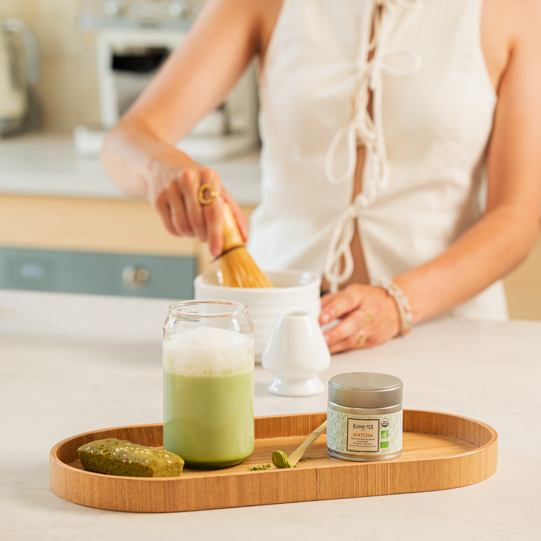 kusmi-tea-set-accessori-per-matcha-ciotola-supporto-frusta image 2