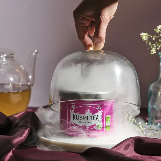 kusmi-tea-sweet-love-bio-t-nero-speziato-in-confezione image 1