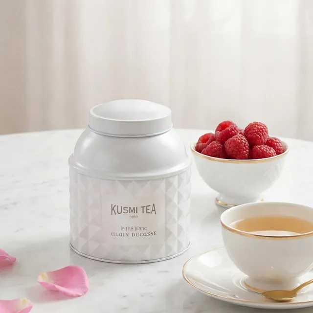 kusmi-tea-le-th-blanc-alain-ducasse-bio-t-bianco-biologico-rosa-e-lampone image 1